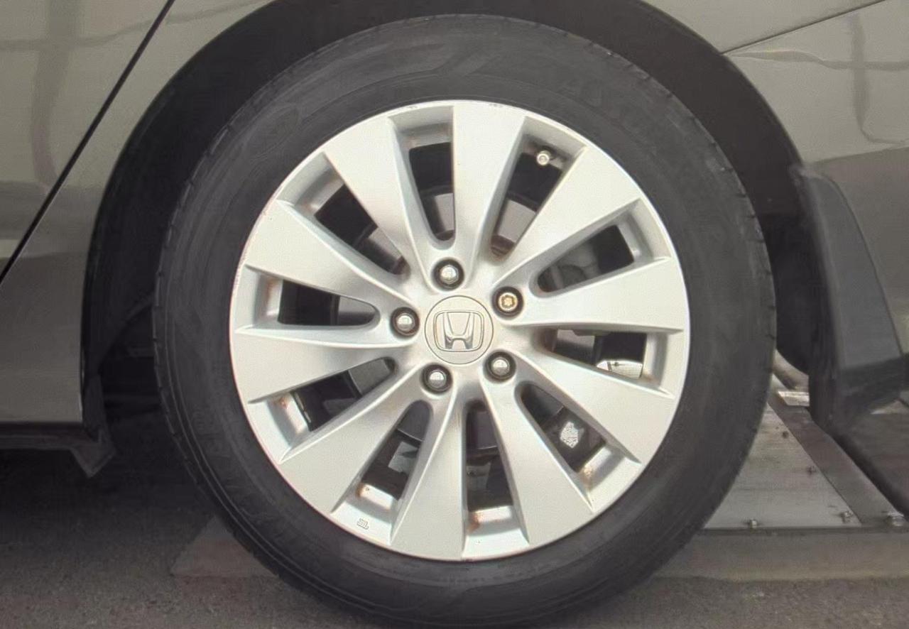 Honda Accord Sdn  2013