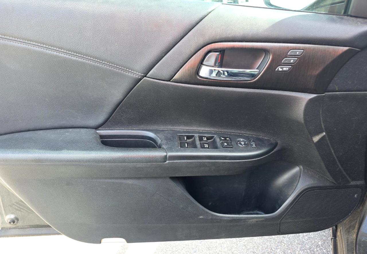 Honda Accord Sdn  2013