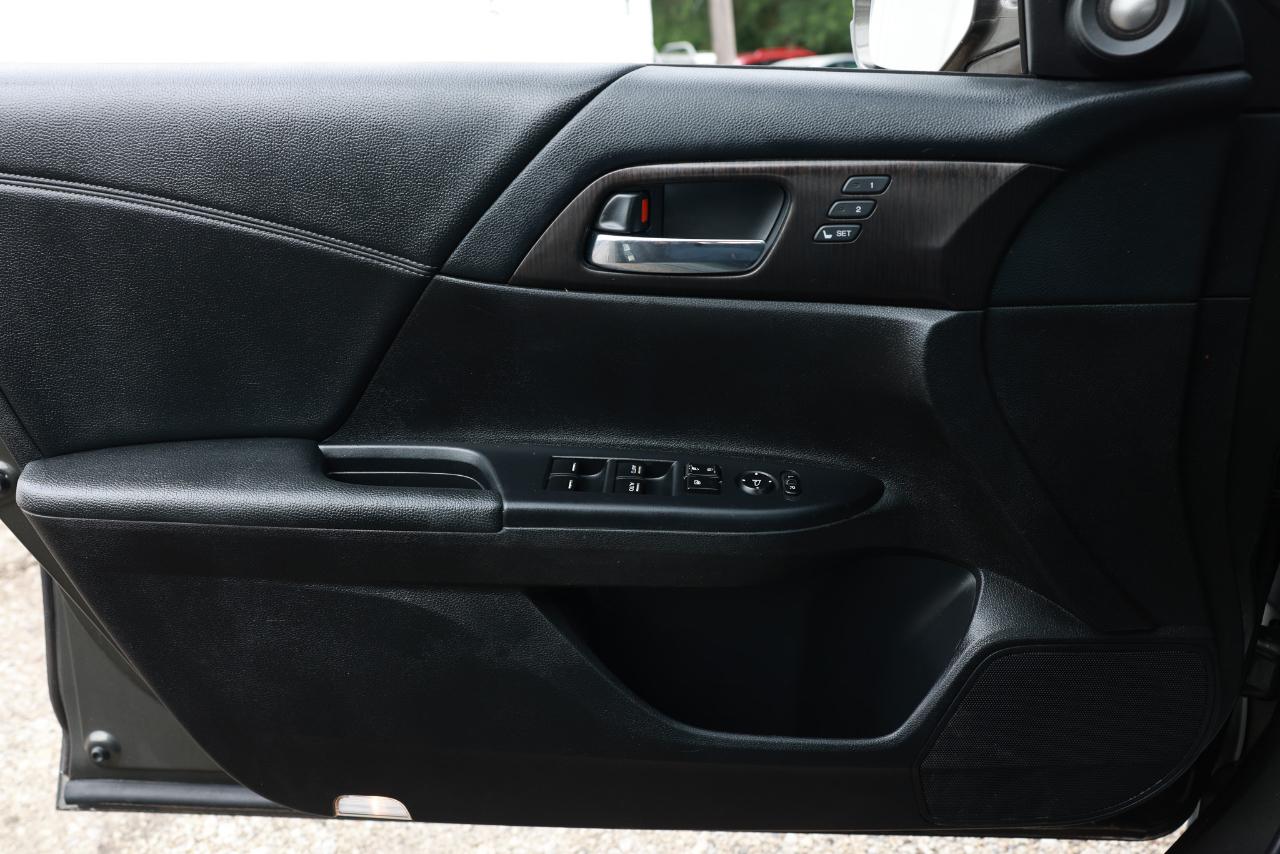 Honda Accord Sdn  2013