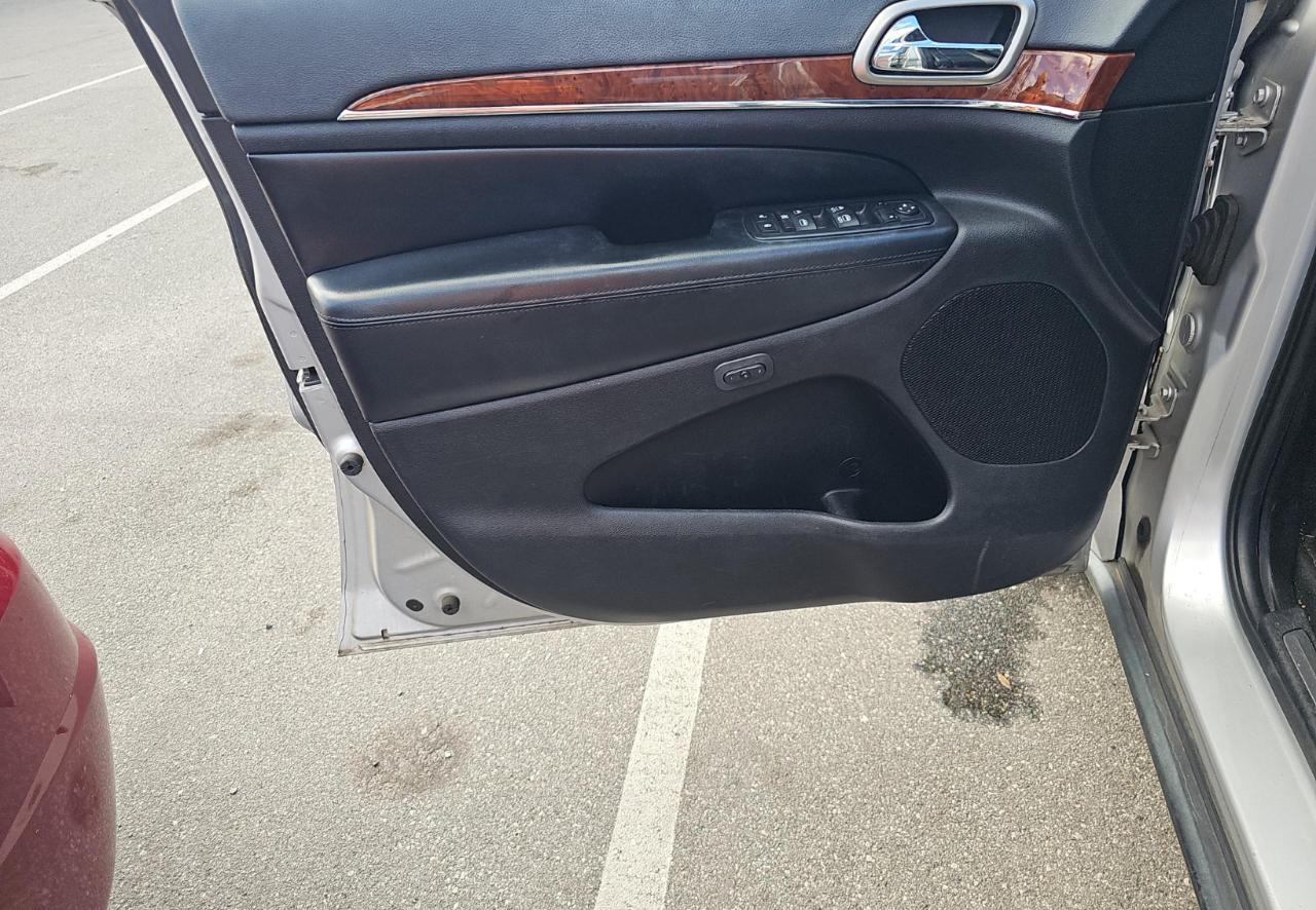 Jeep Grand Cherokee  2013