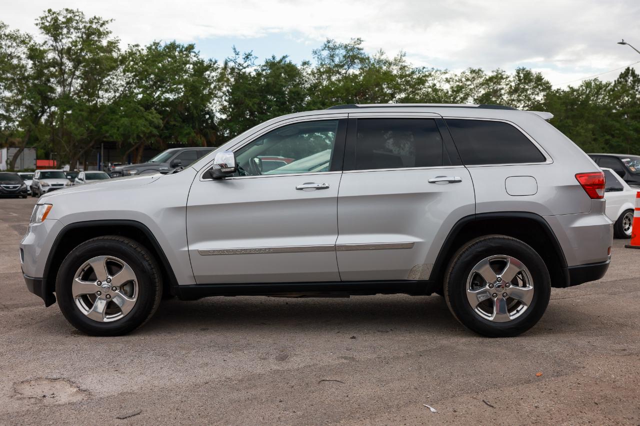 Jeep Grand Cherokee  2013