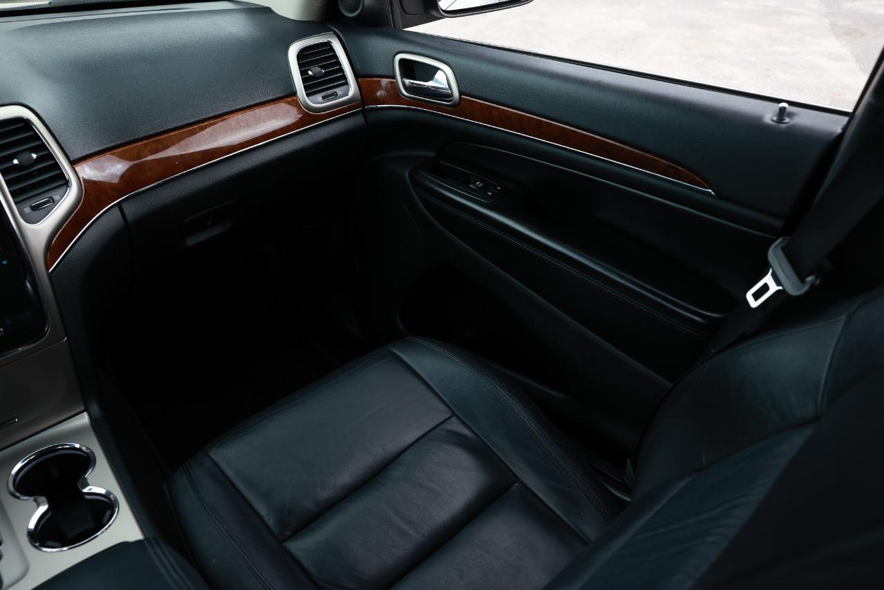 Jeep Grand Cherokee  2013