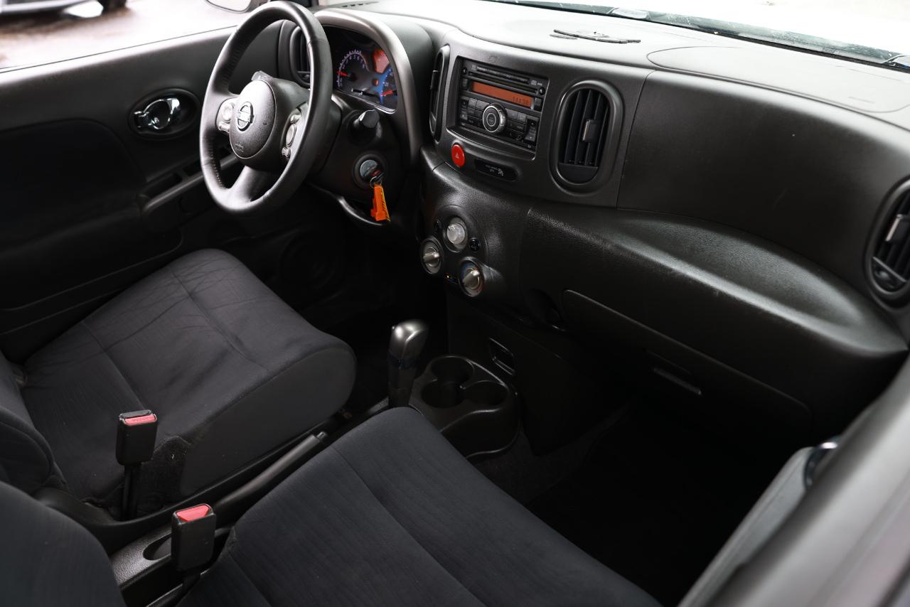 Nissan Cube  2011