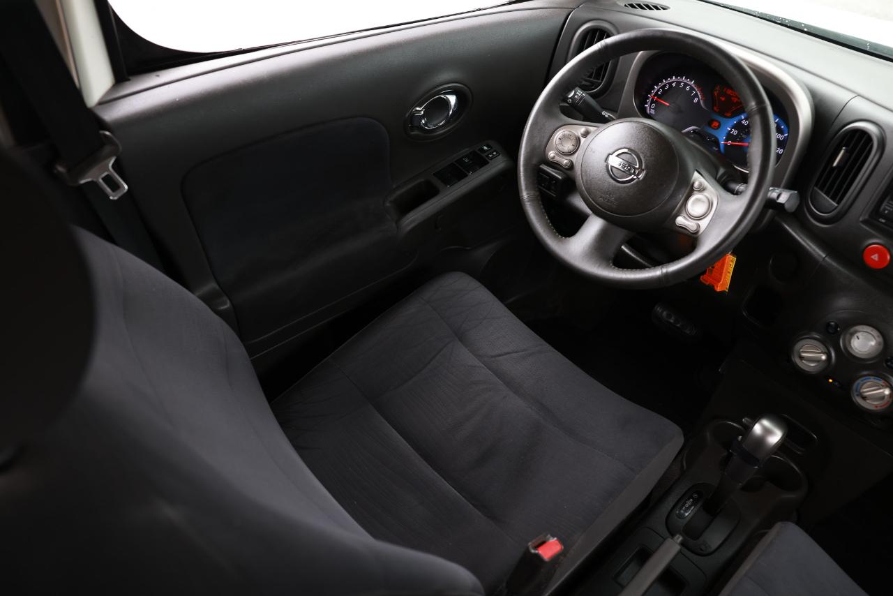 Nissan Cube  2011