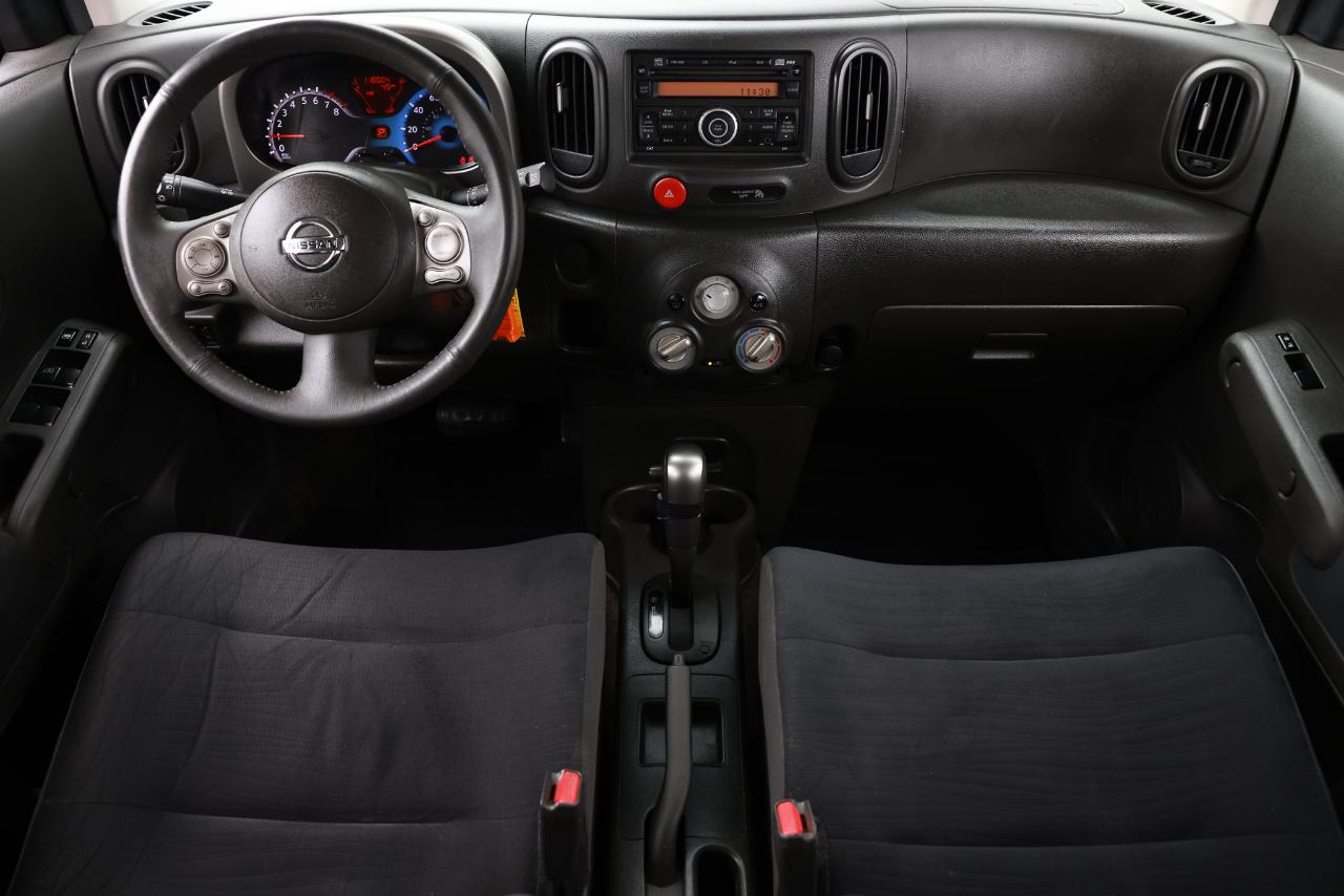 Nissan Cube  2011