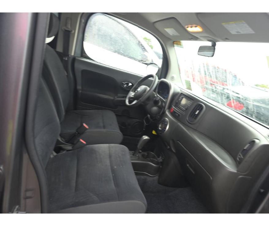 Nissan Cube  2012