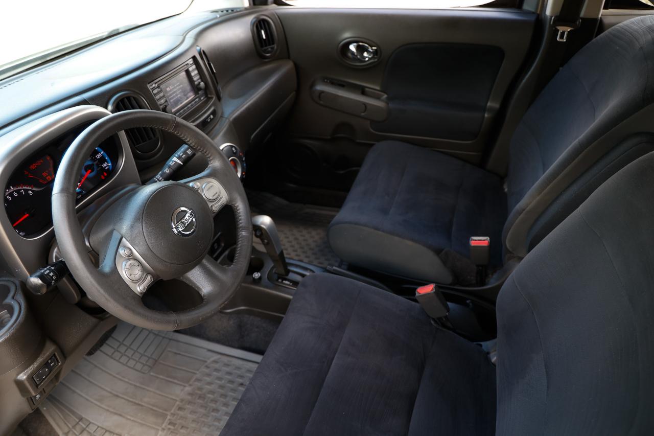 Nissan Cube  2012