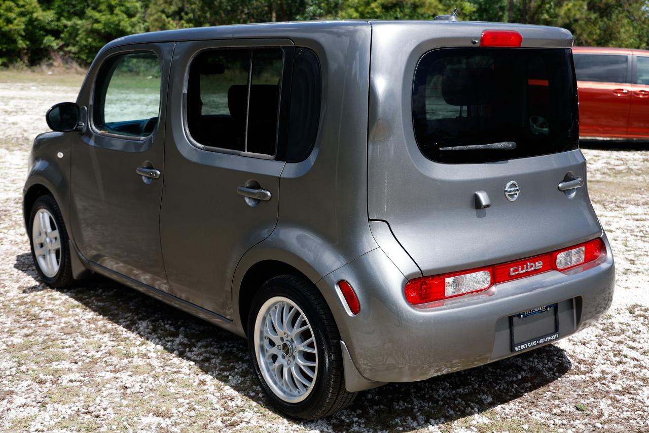 Nissan Cube  2012