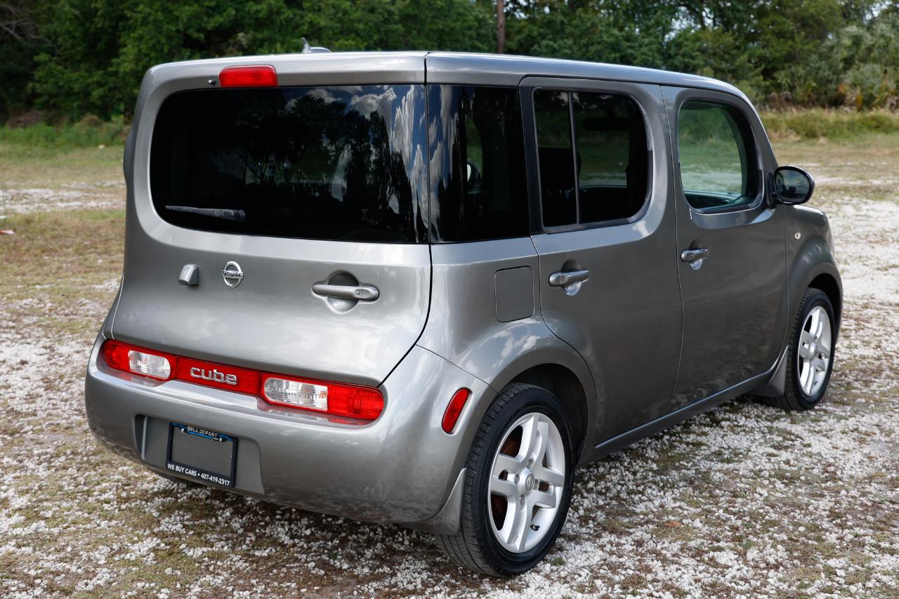 Nissan Cube  2012