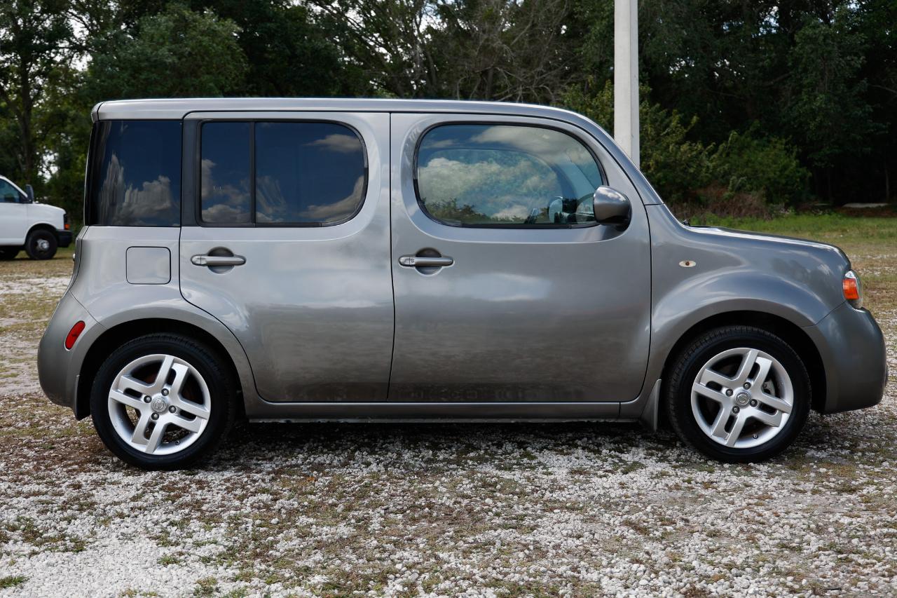 Nissan Cube  2012