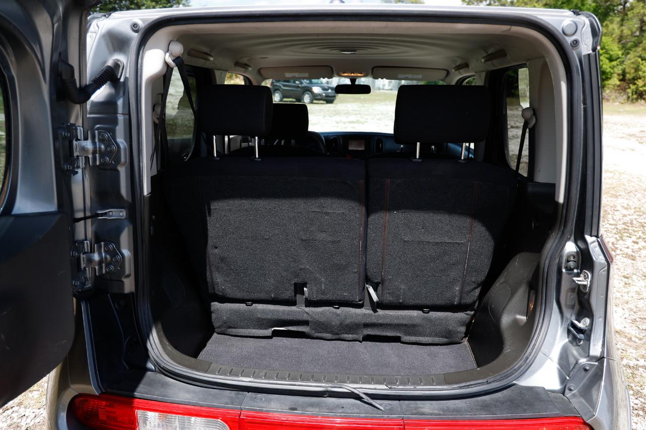 Nissan Cube  2012