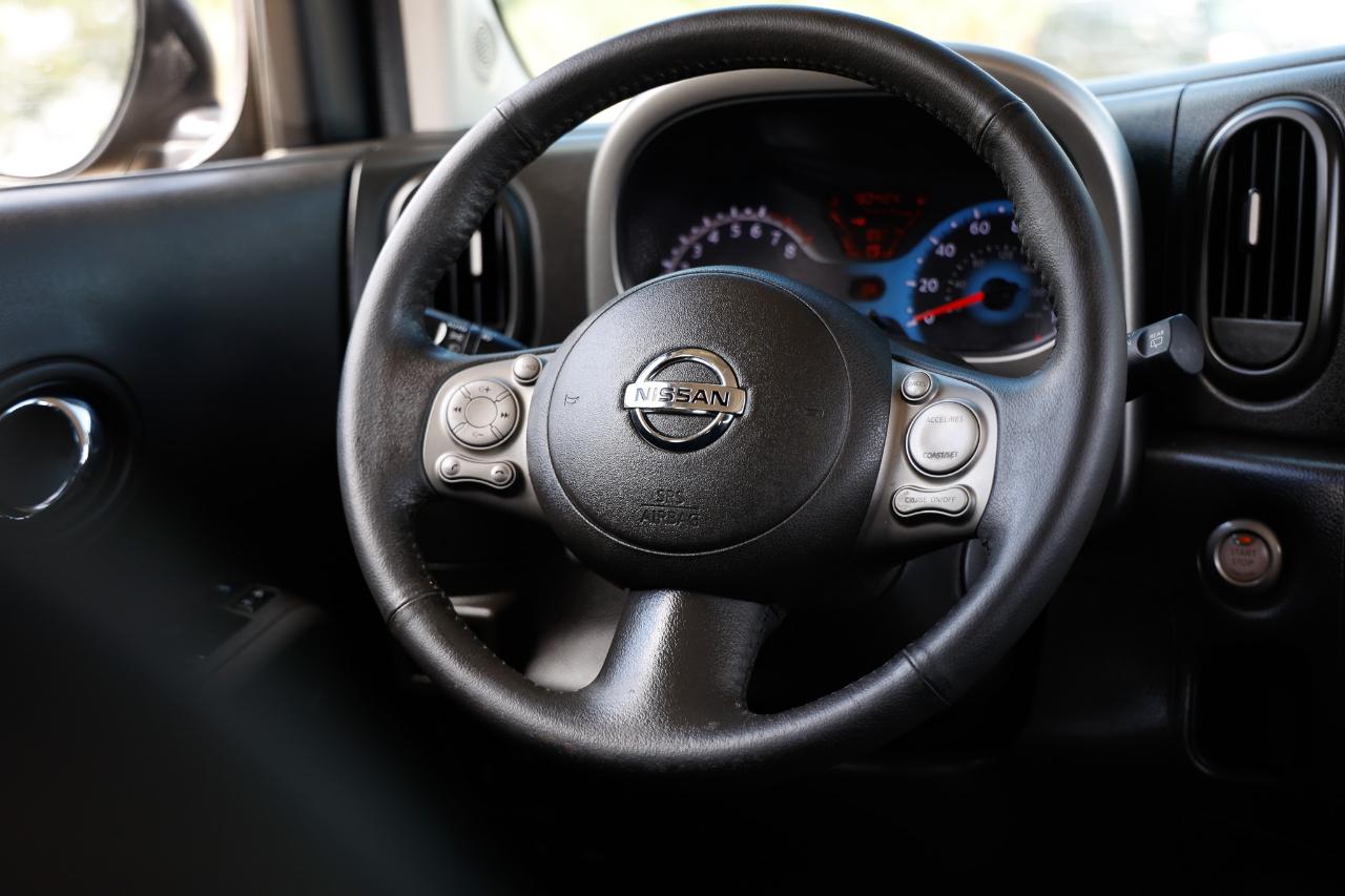 Nissan Cube  2012