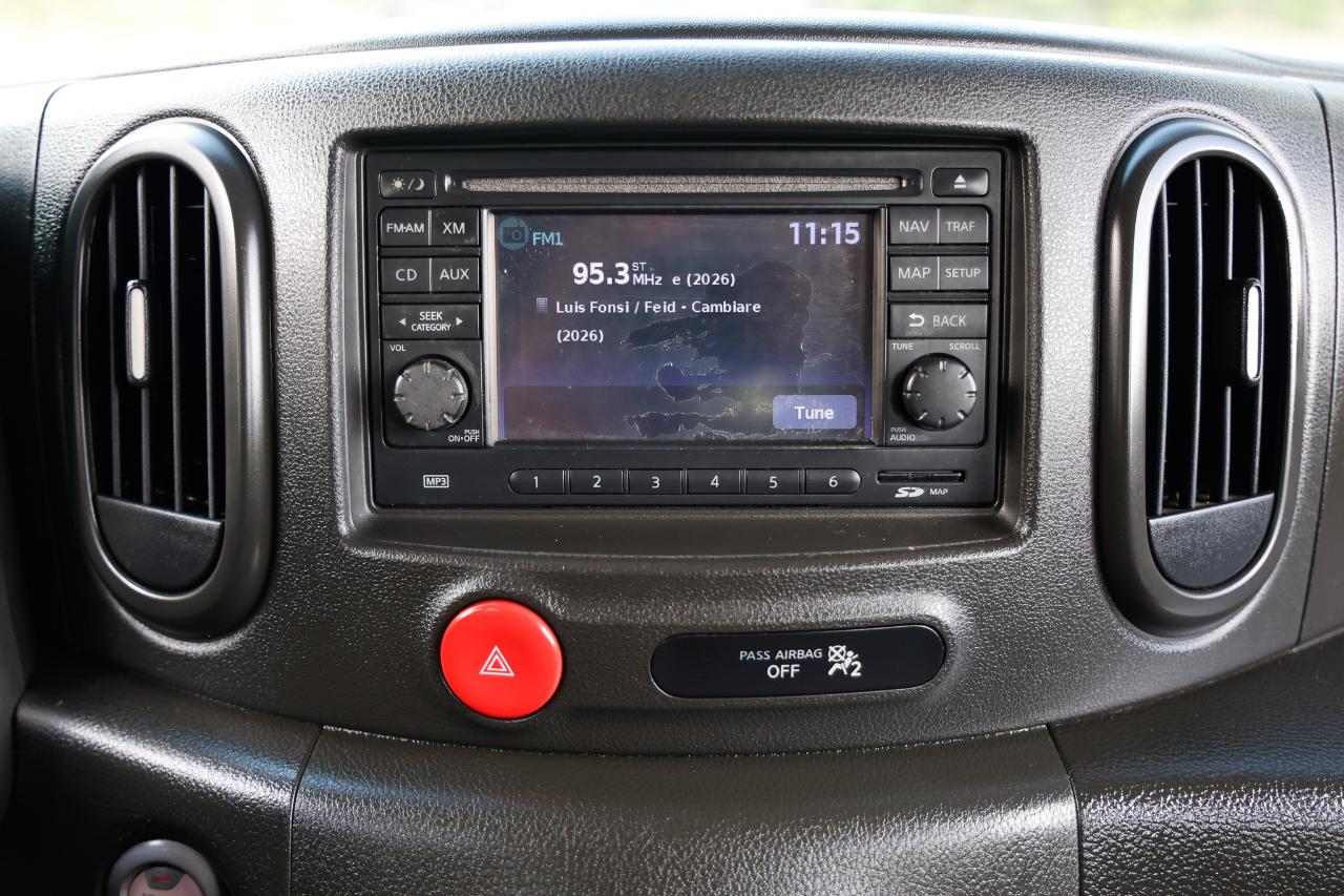 Nissan Cube  2012