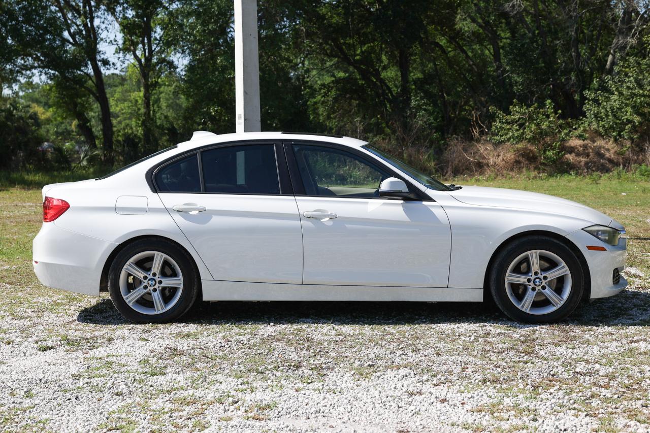 BMW 320i  2014