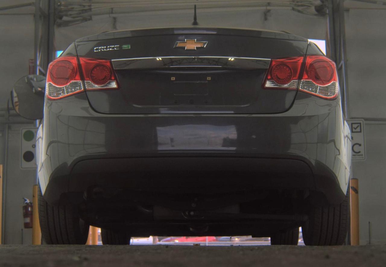 Chevrolet Cruze  2011