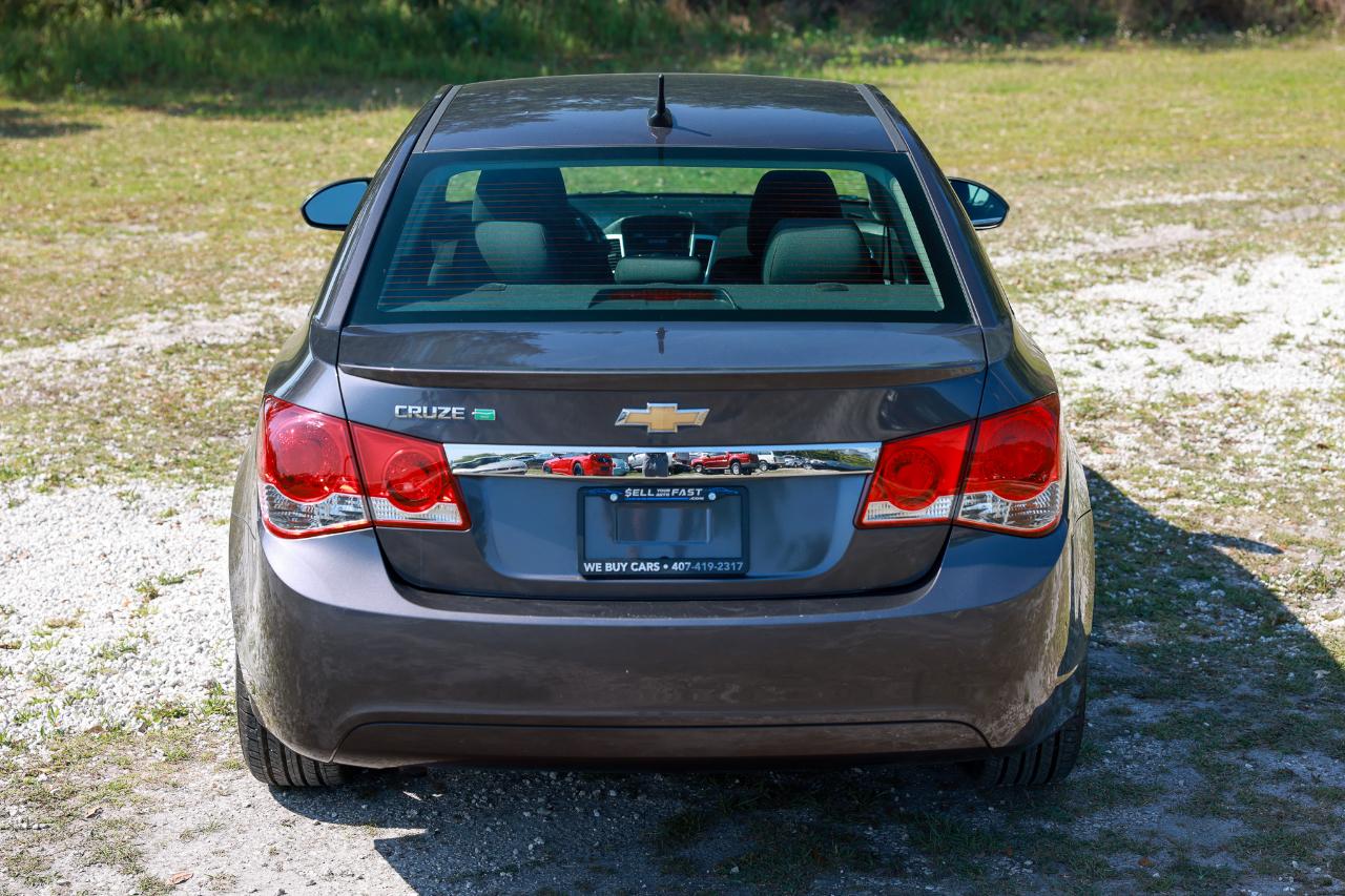 Chevrolet Cruze  2011