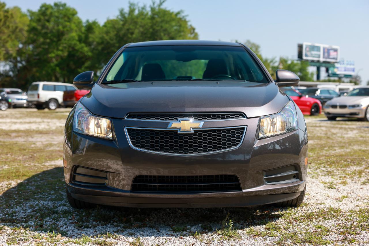 Chevrolet Cruze  2011