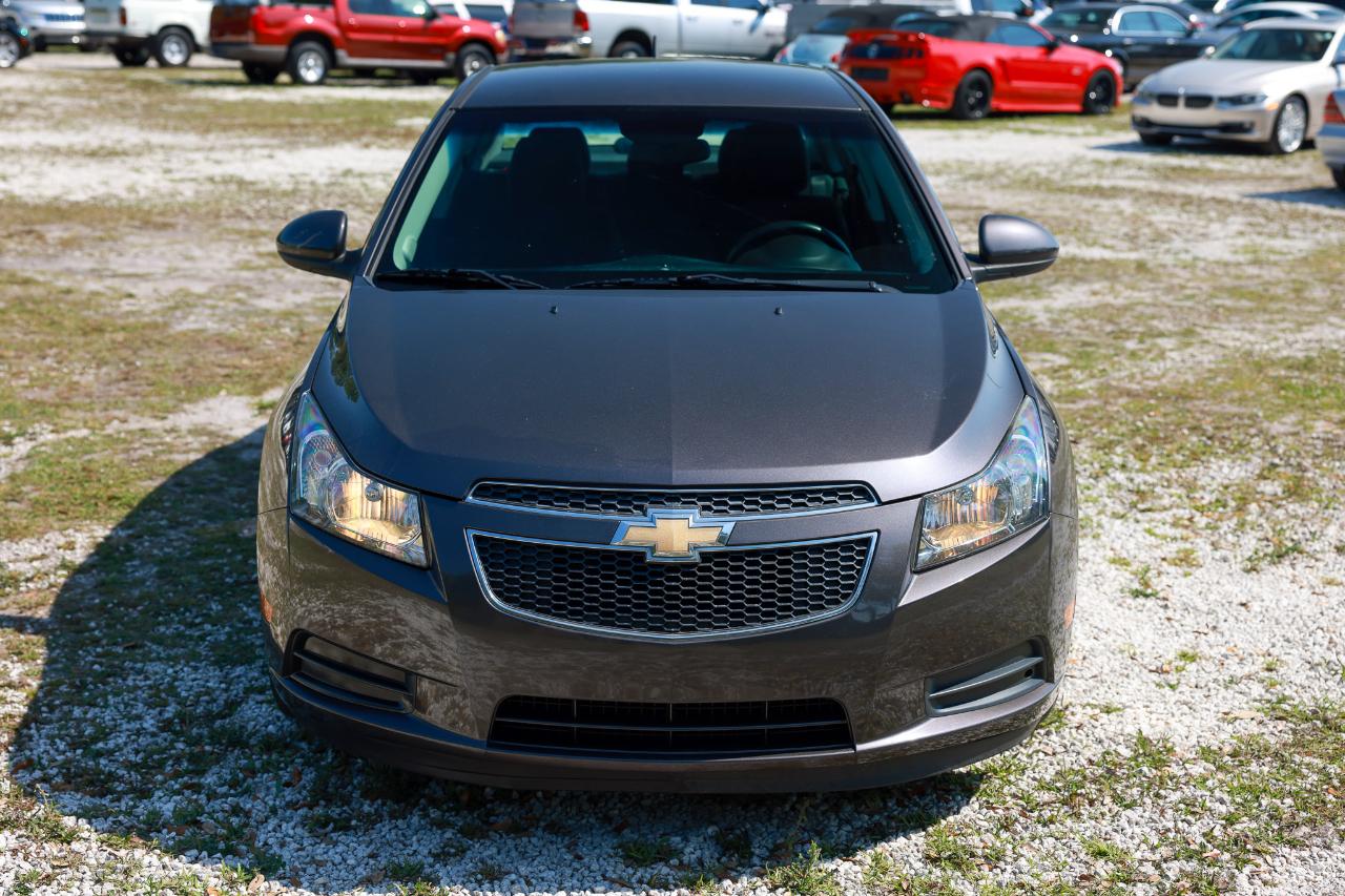 Chevrolet Cruze  2011