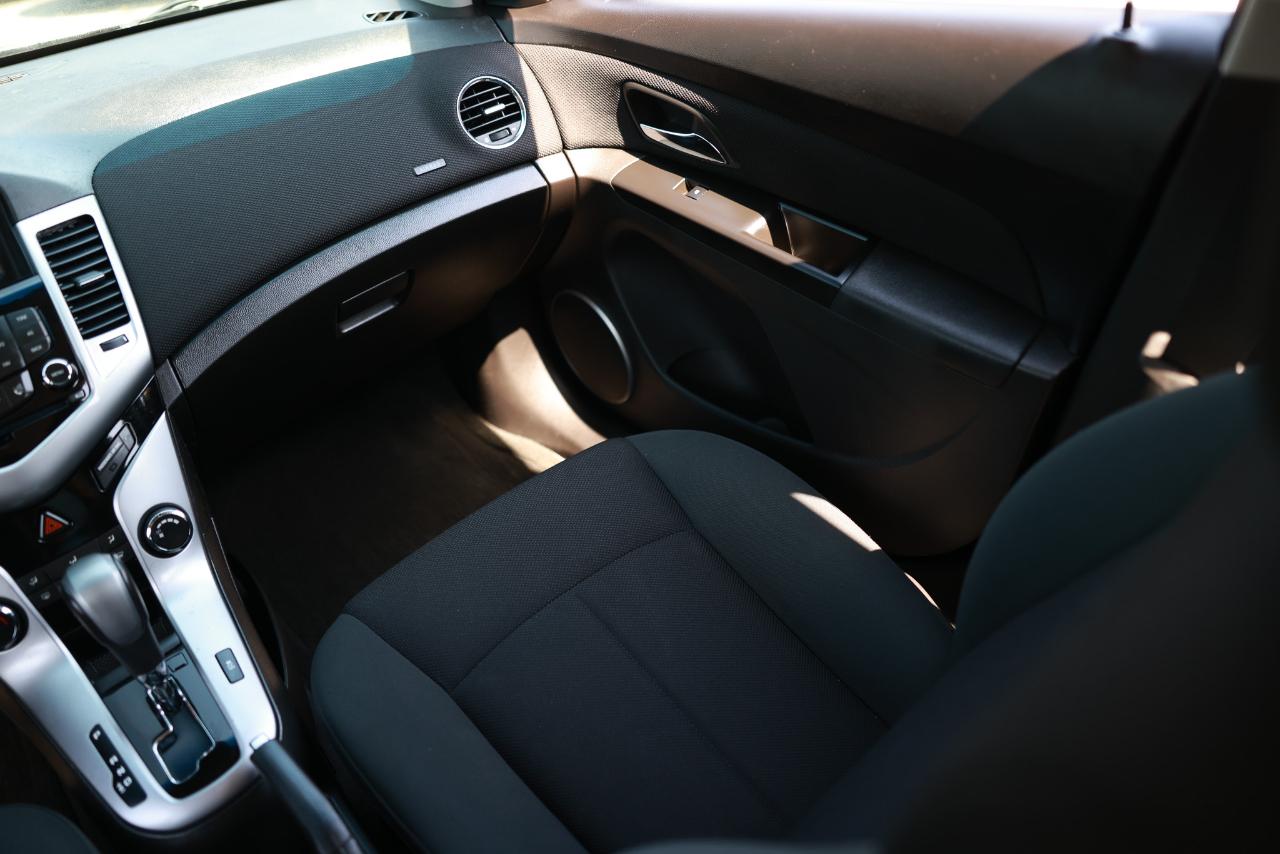 Chevrolet Cruze  2011