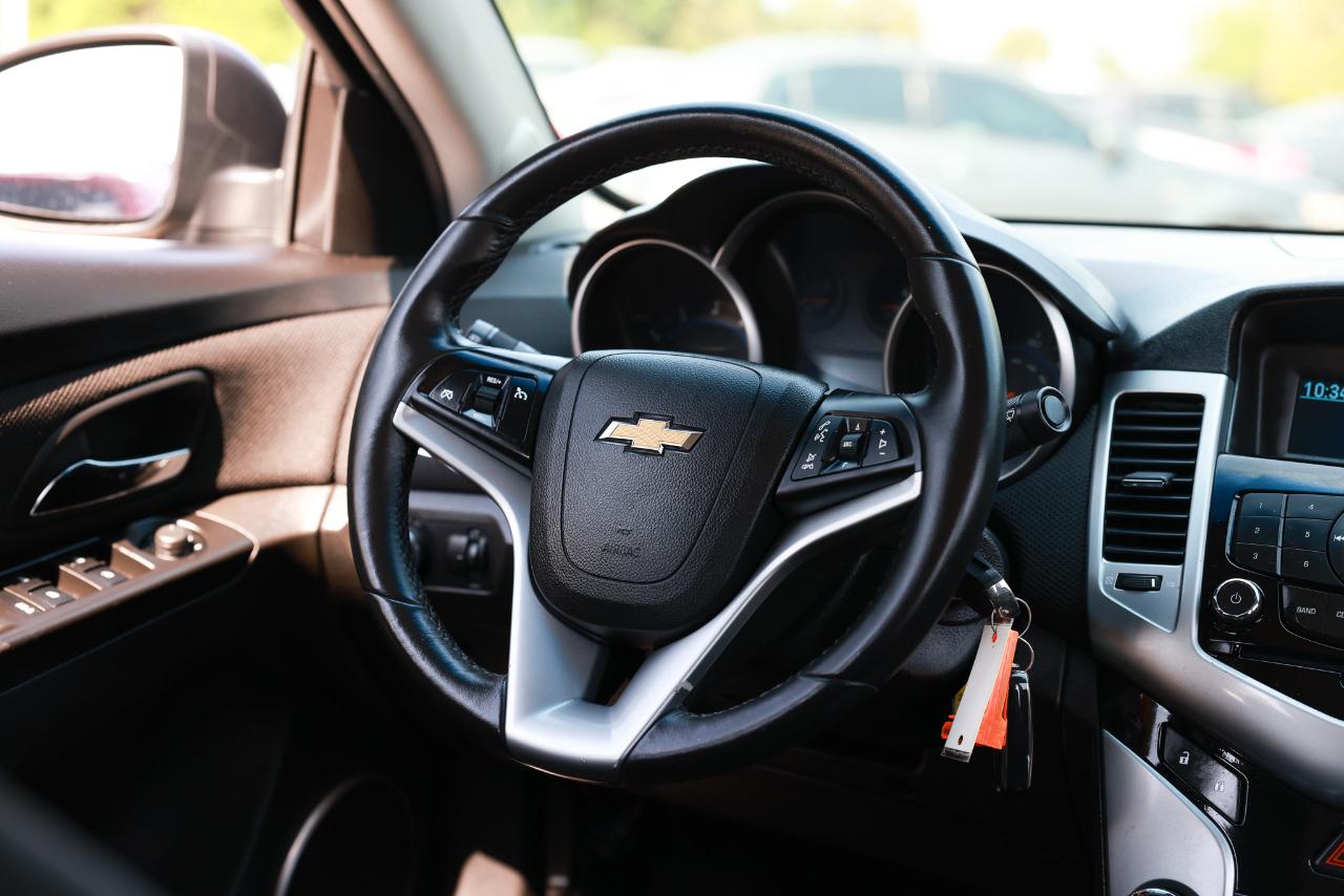 Chevrolet Cruze  2011