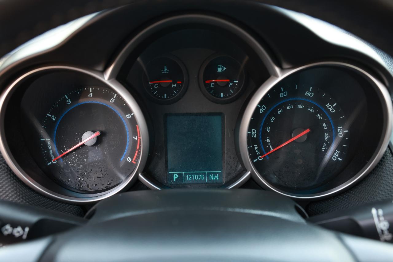 Chevrolet Cruze  2011