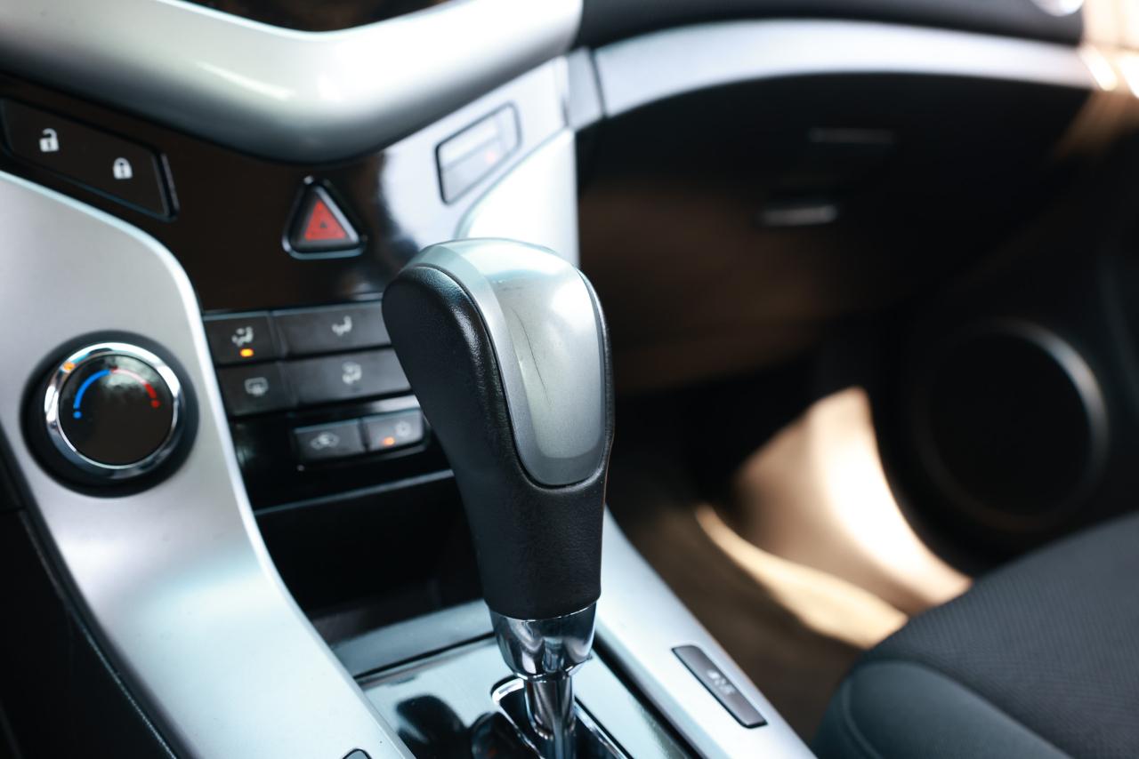 Chevrolet Cruze  2011