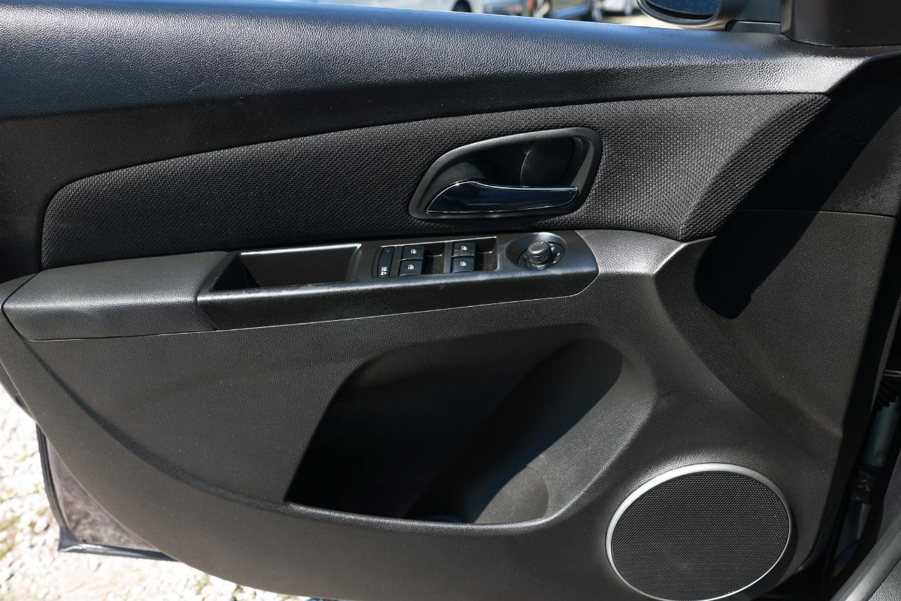 Chevrolet Cruze  2011