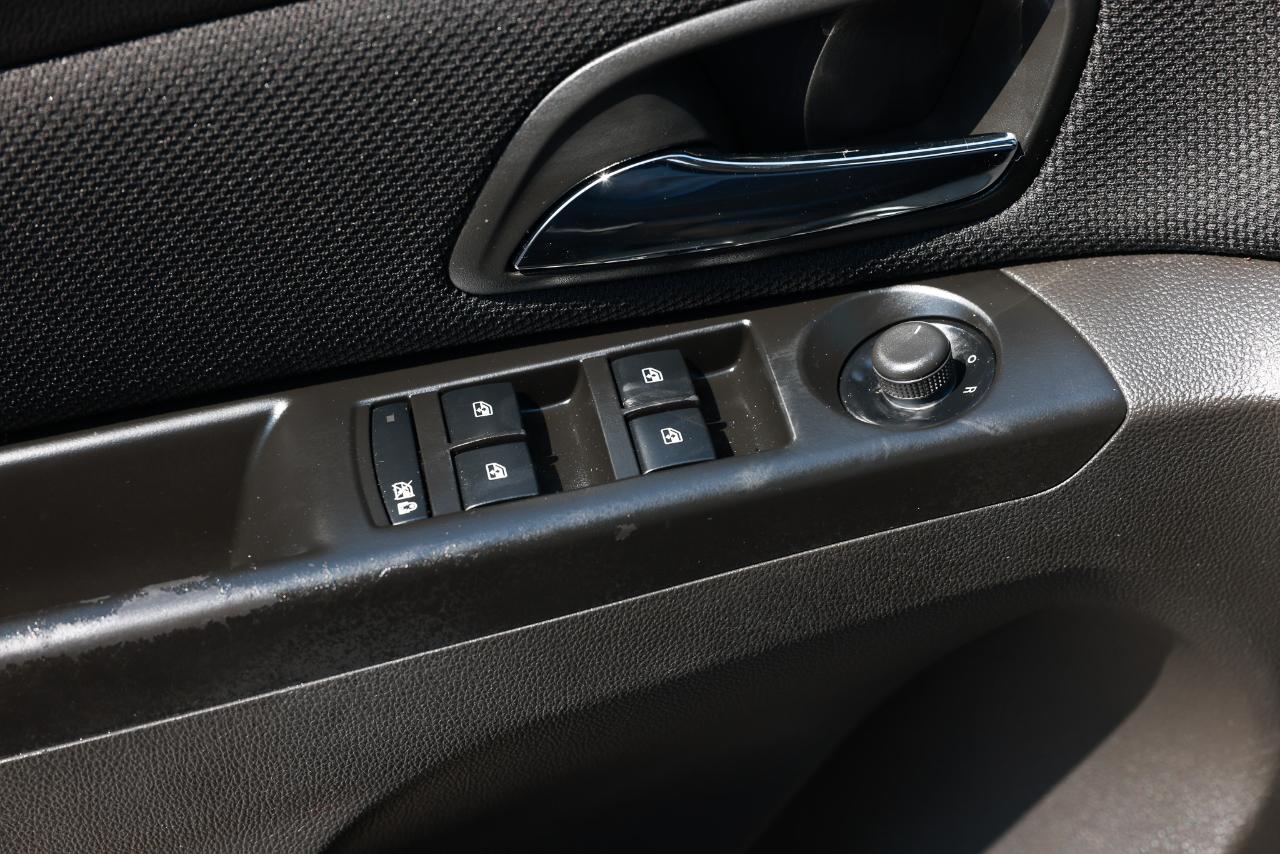 Chevrolet Cruze  2011