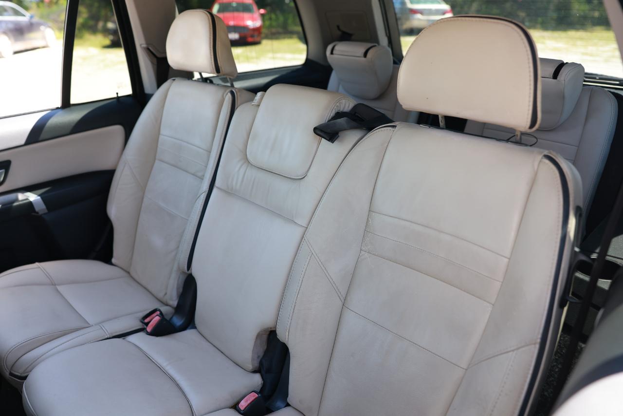 Volvo XC90  2012