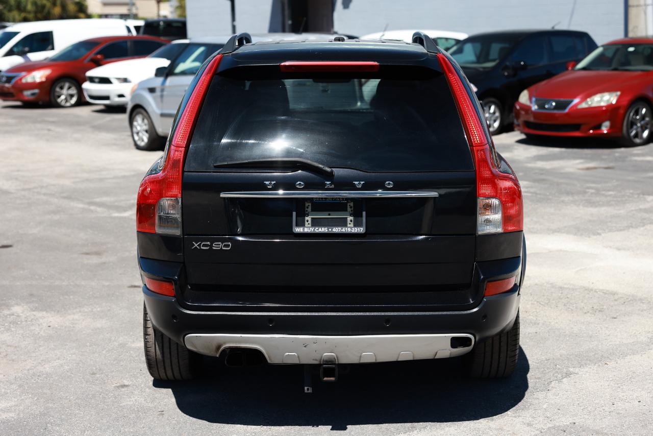 Volvo XC90  2012