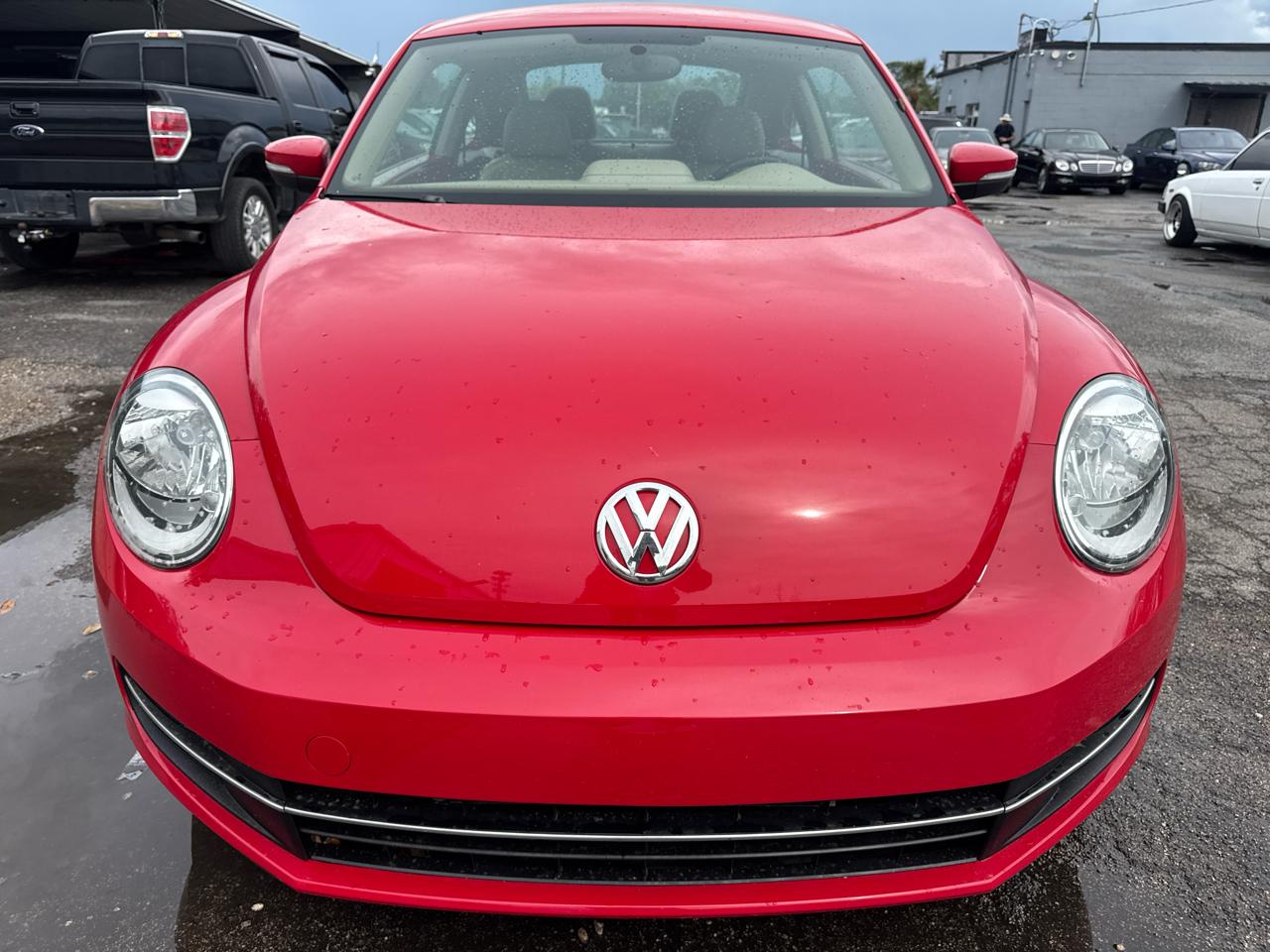 Volkswagen Beetle Coupe  2014