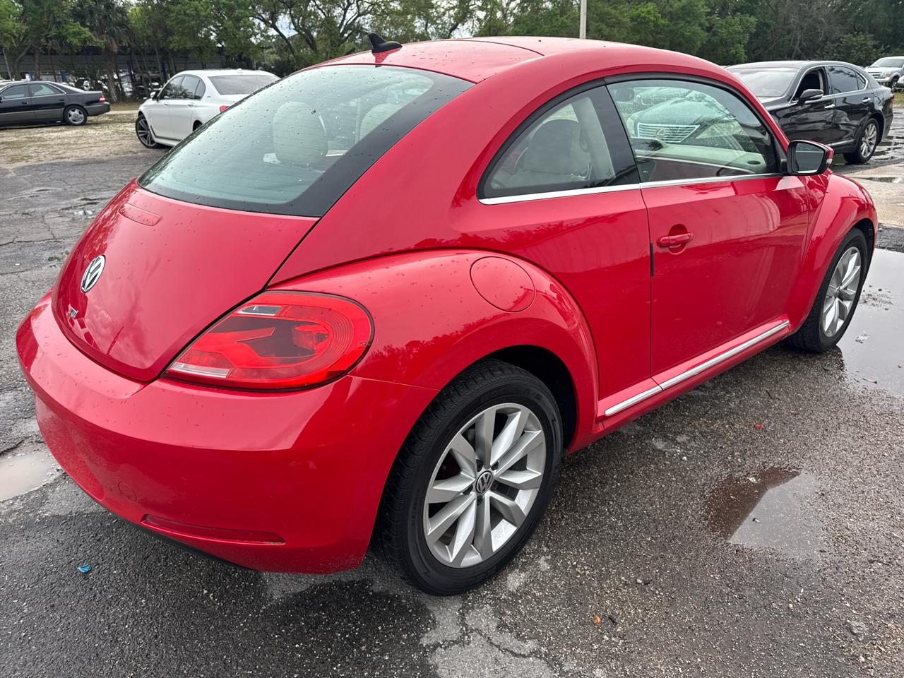 Volkswagen Beetle Coupe  2014