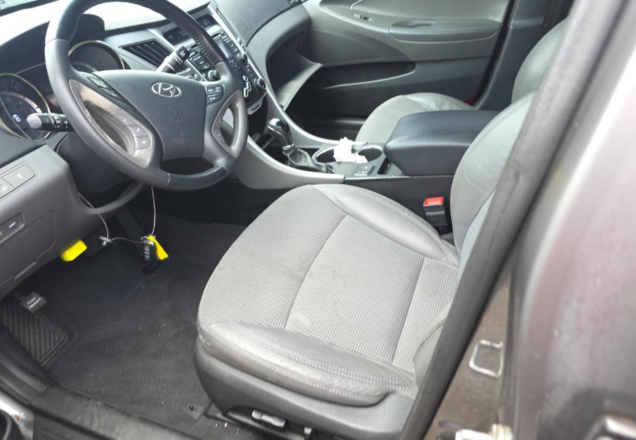 Hyundai Sonata  2013