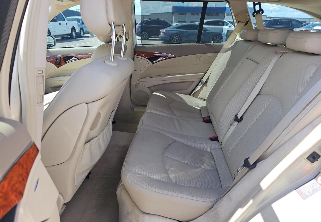 Mercedes-Benz E500  2004