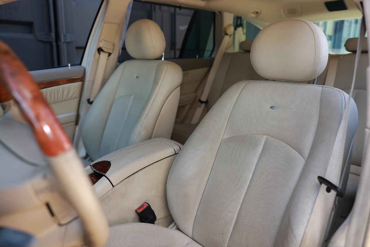 Mercedes-Benz E500  2004