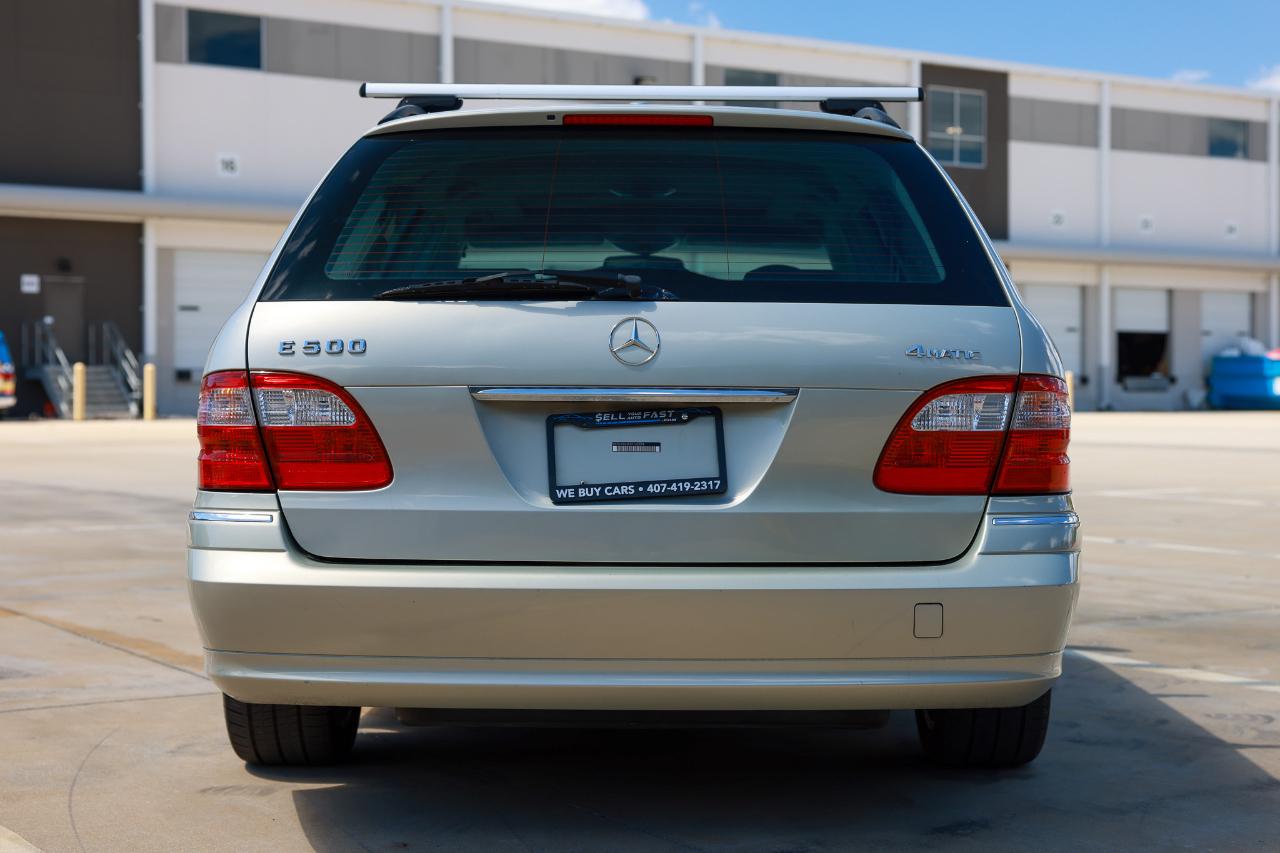 Mercedes-Benz E500  2004