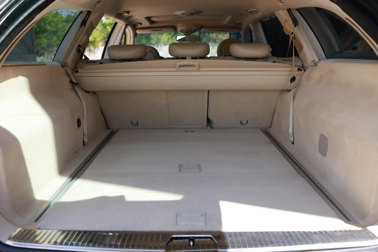 Mercedes-Benz E500  2004