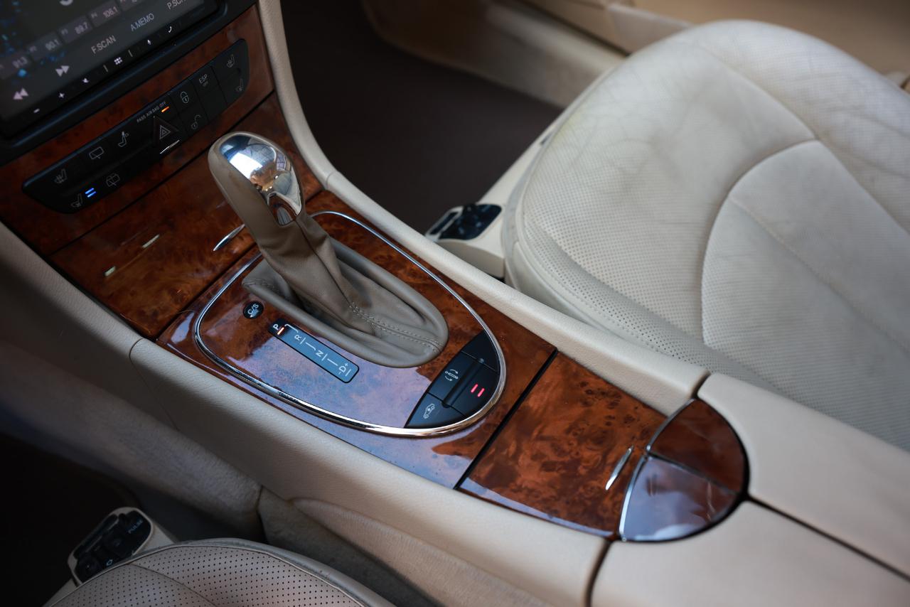 Mercedes-Benz E500  2004