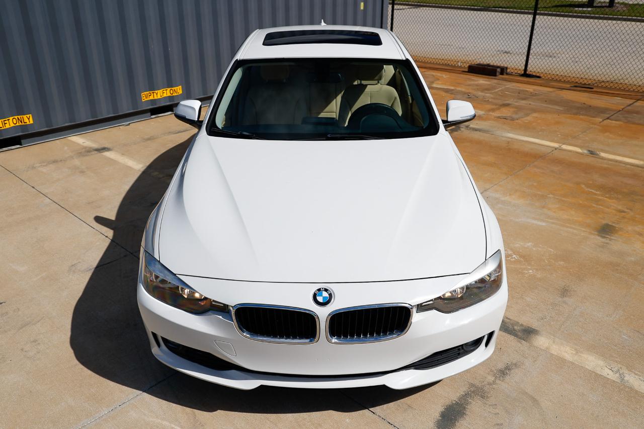 BMW 320i  2014