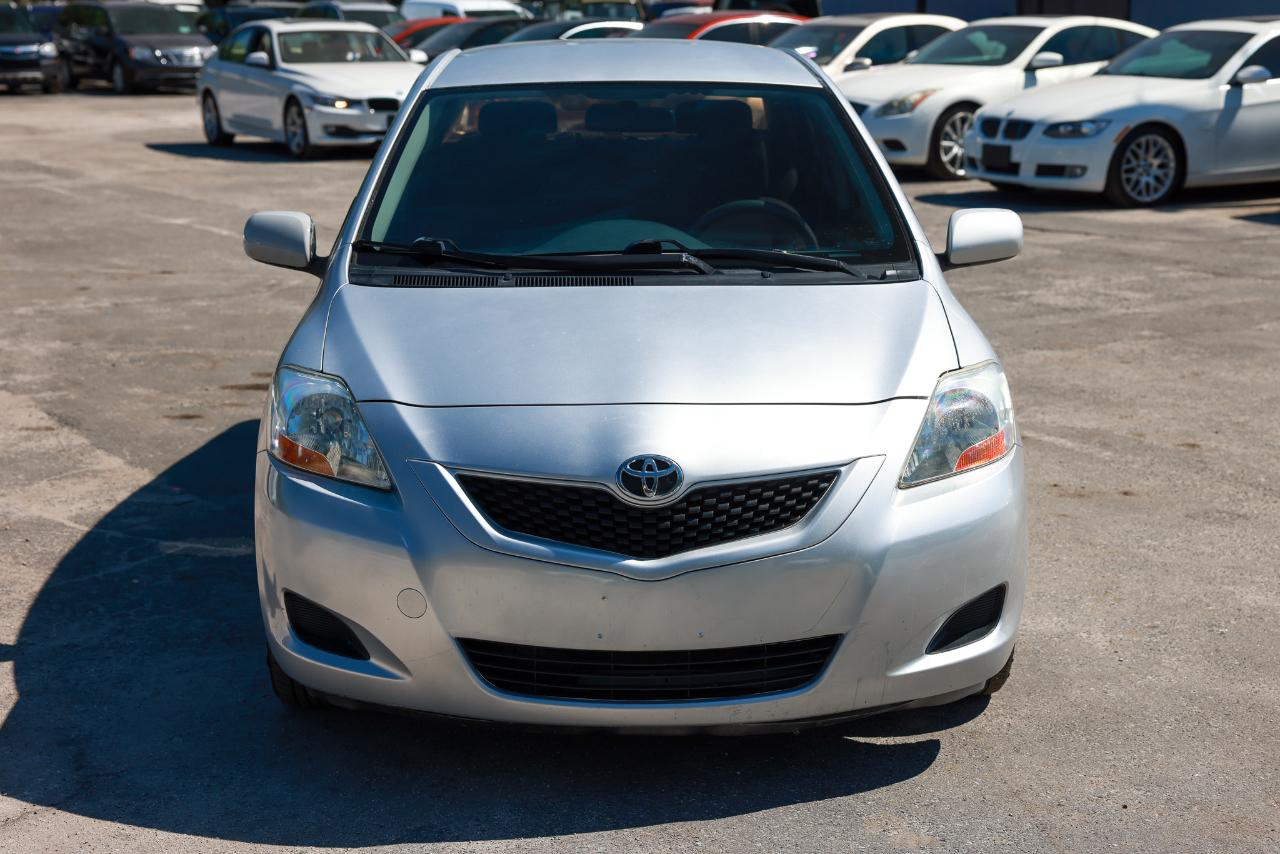 Toyota Yaris  2010