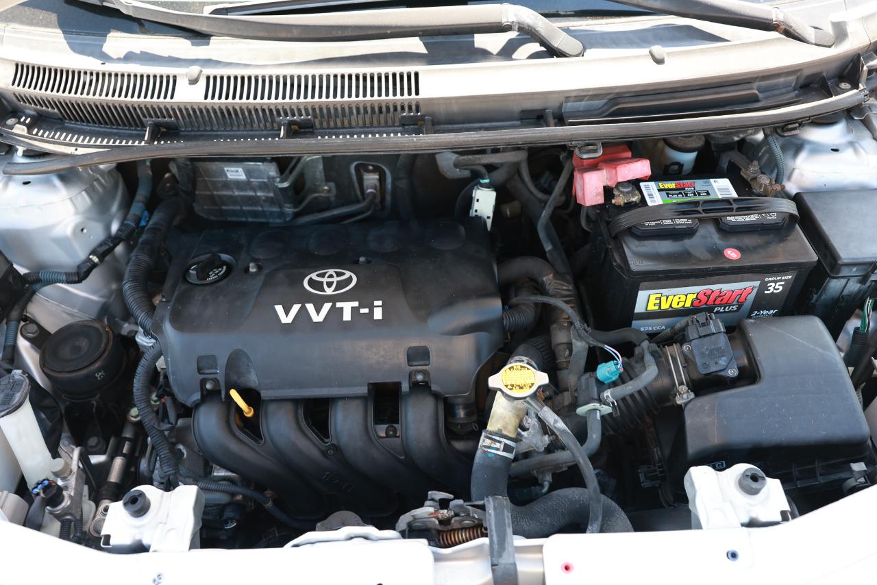 Toyota Yaris  2010