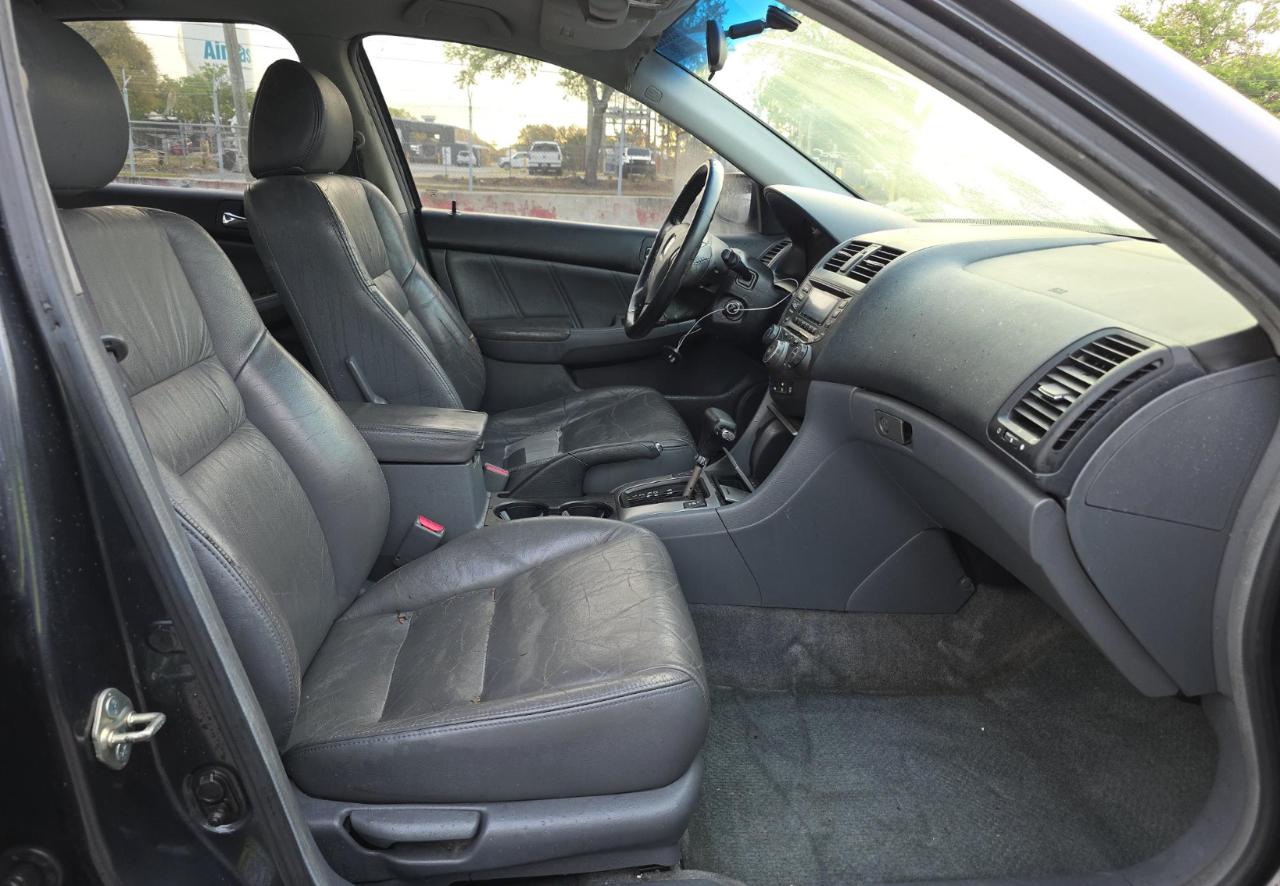 Honda Accord Sdn  2005