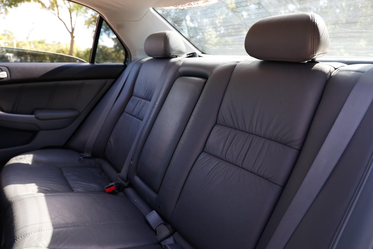 Honda Accord Sdn  2005