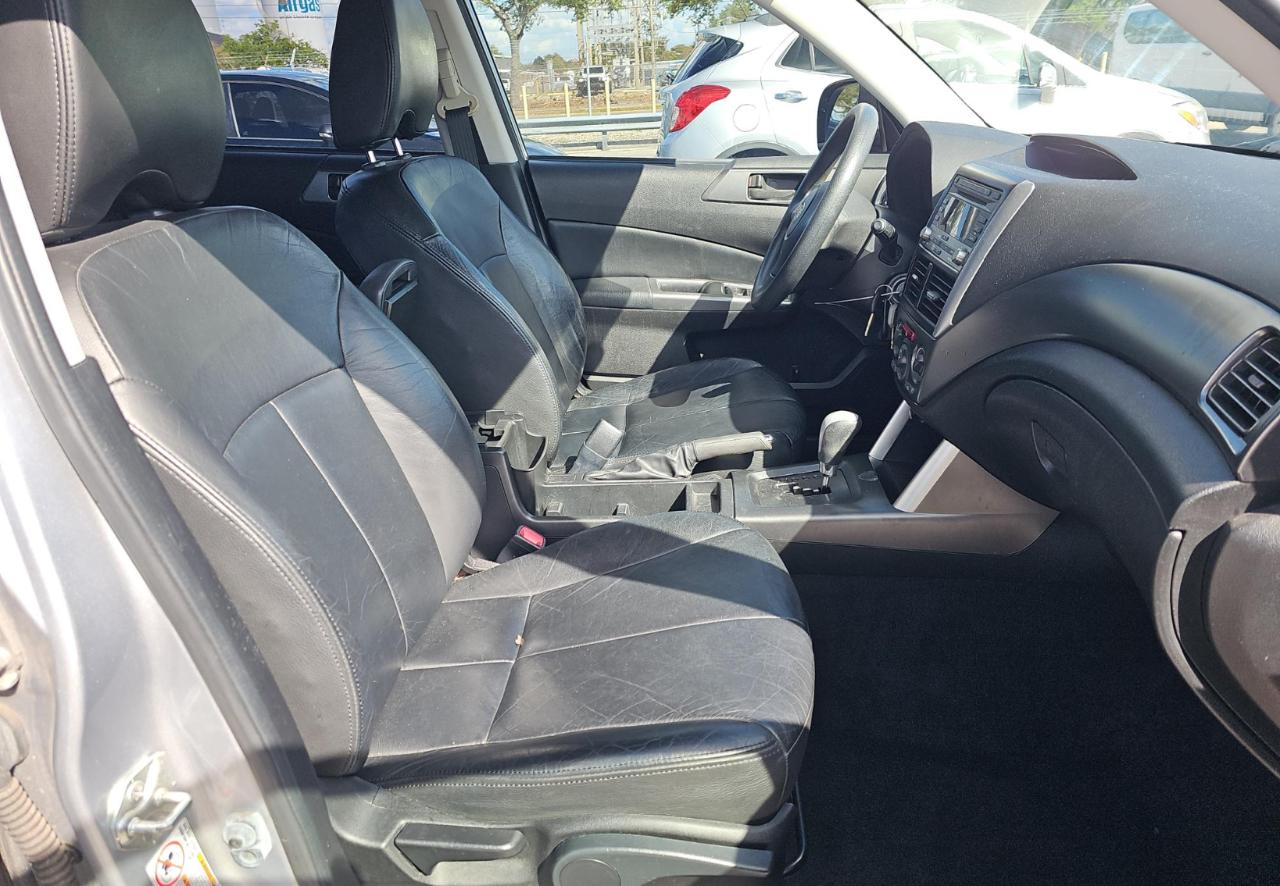 Subaru Forester  2012