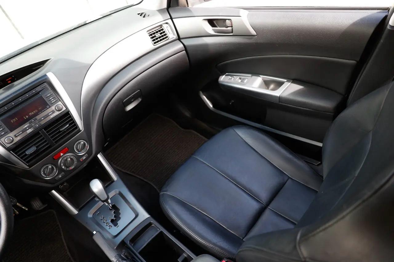 Subaru Forester  2012