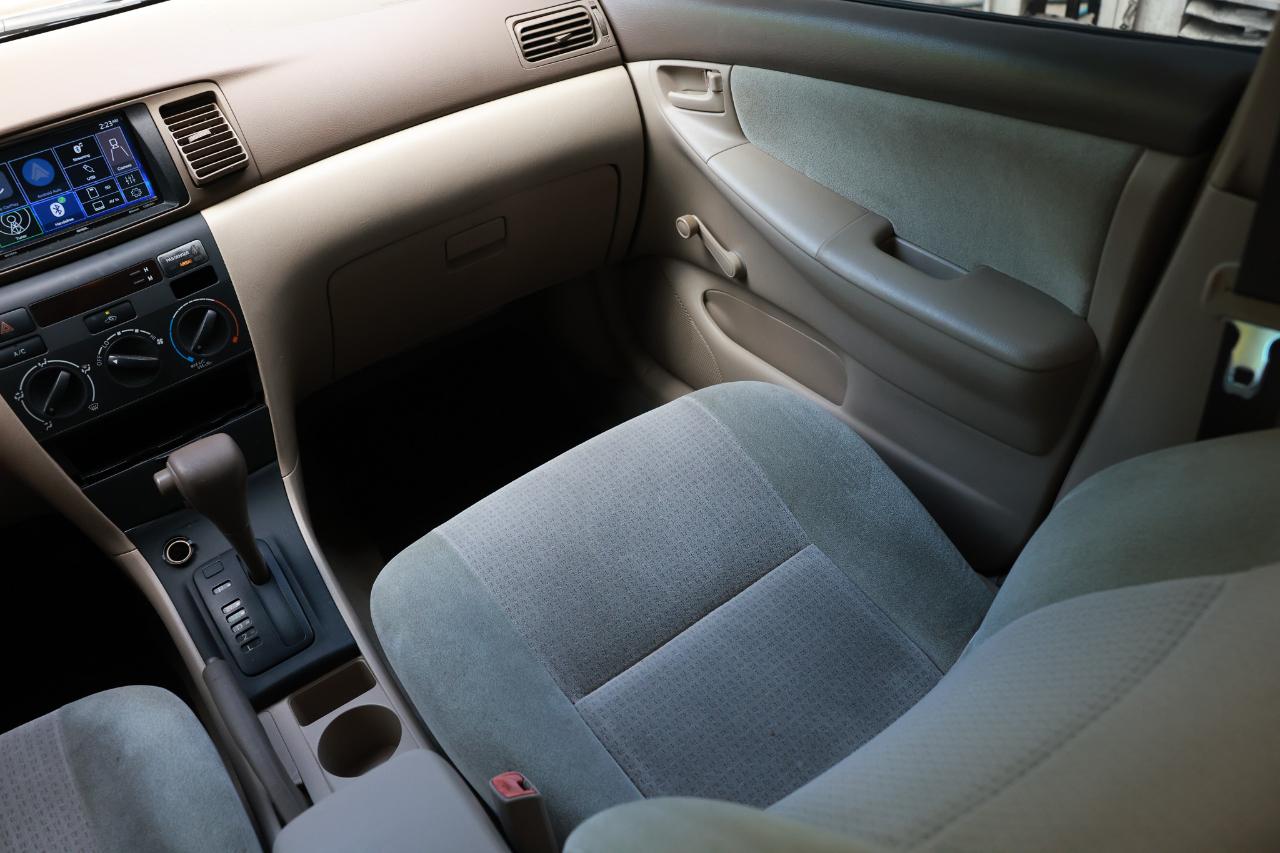 Toyota Corolla  2005