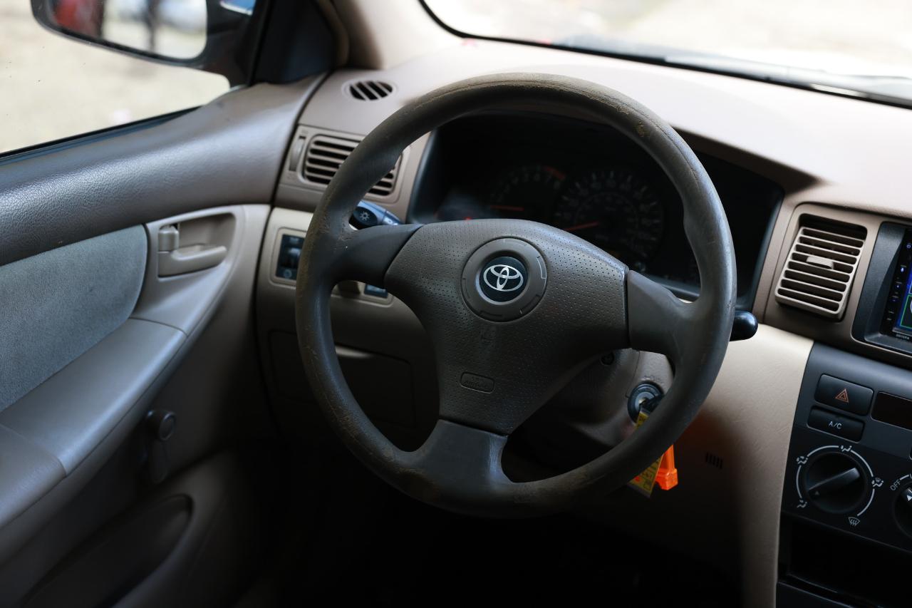 Toyota Corolla  2005