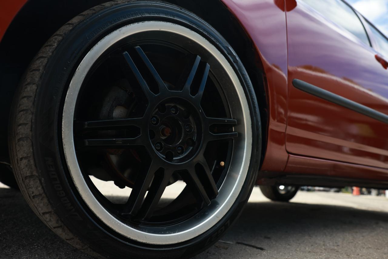 Toyota Corolla  2005