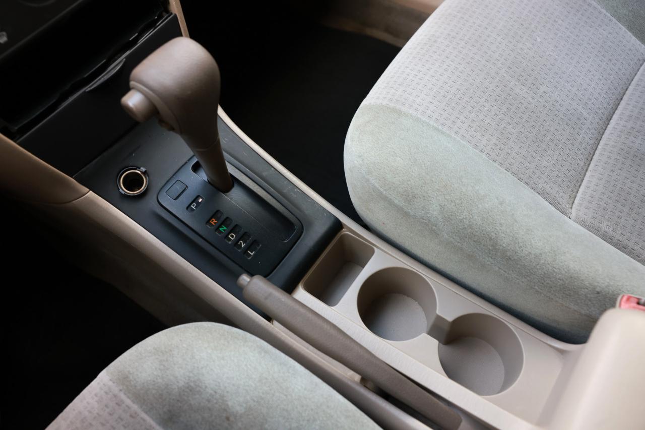 Toyota Corolla  2005