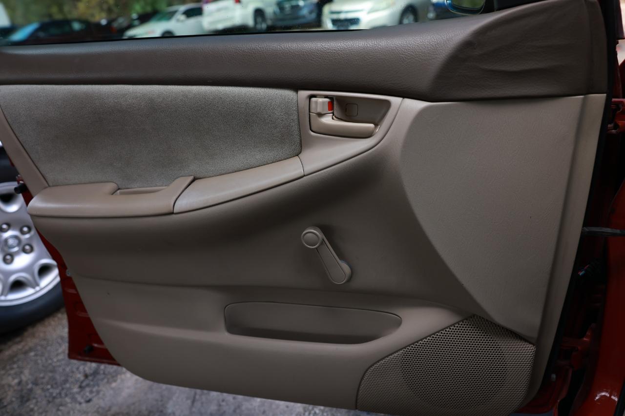 Toyota Corolla  2005